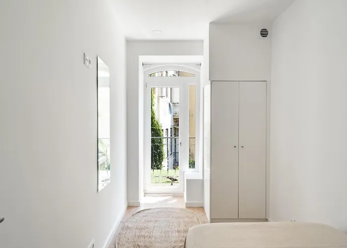 Akicity Real Velvet * Lisbon